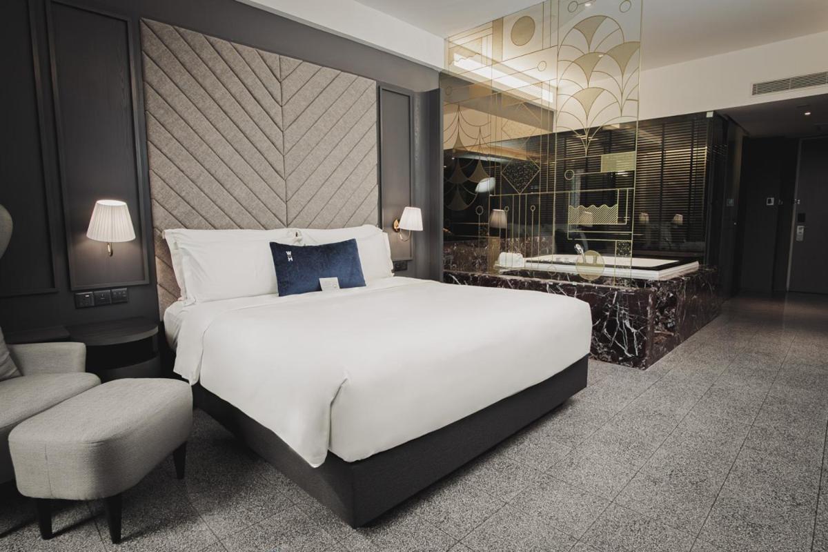Weil Hotel Ipoh Ngoại thất bức ảnh Deluxe Suite